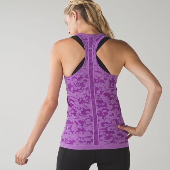 Lululemon Swiftly Tech Racerback
Heathered Tender Violet size 4 - Picture 2 of 8